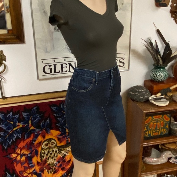 Denim Midi Skirt with Front Split - Picture 9 of 11